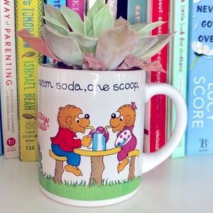 1987 Berenstain Bears collectible mug
